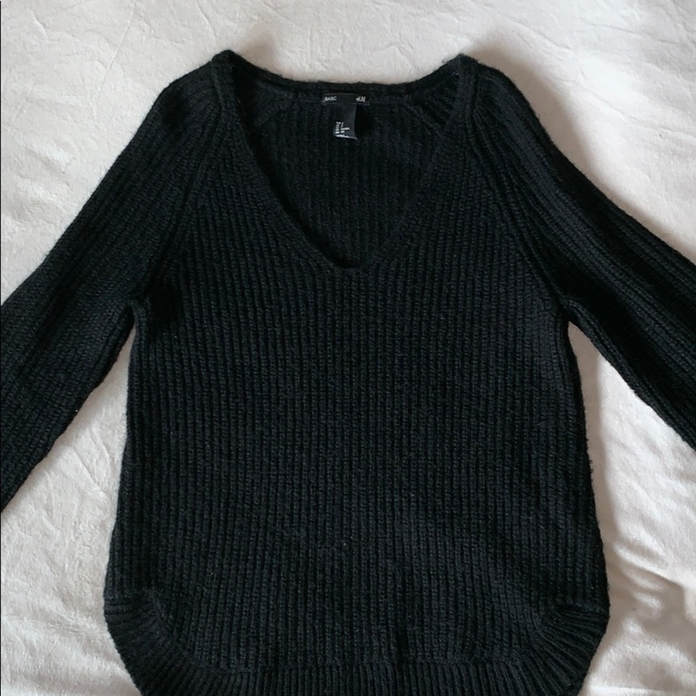 H&M black V-neck sweater